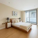 Modern 1 Bed Flat In Greenwich
